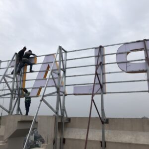 CHỮ NỔI TÒA NHÀ TẠI HÀ NỘI