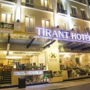 biển khách sạn đẹp